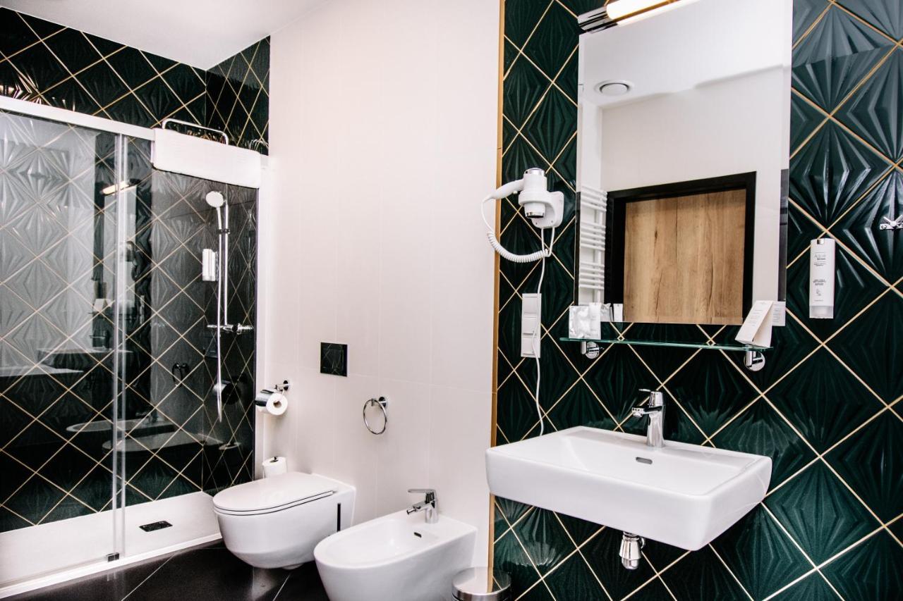 Ruben Hotel Zielona Gora Εξωτερικό φωτογραφία
