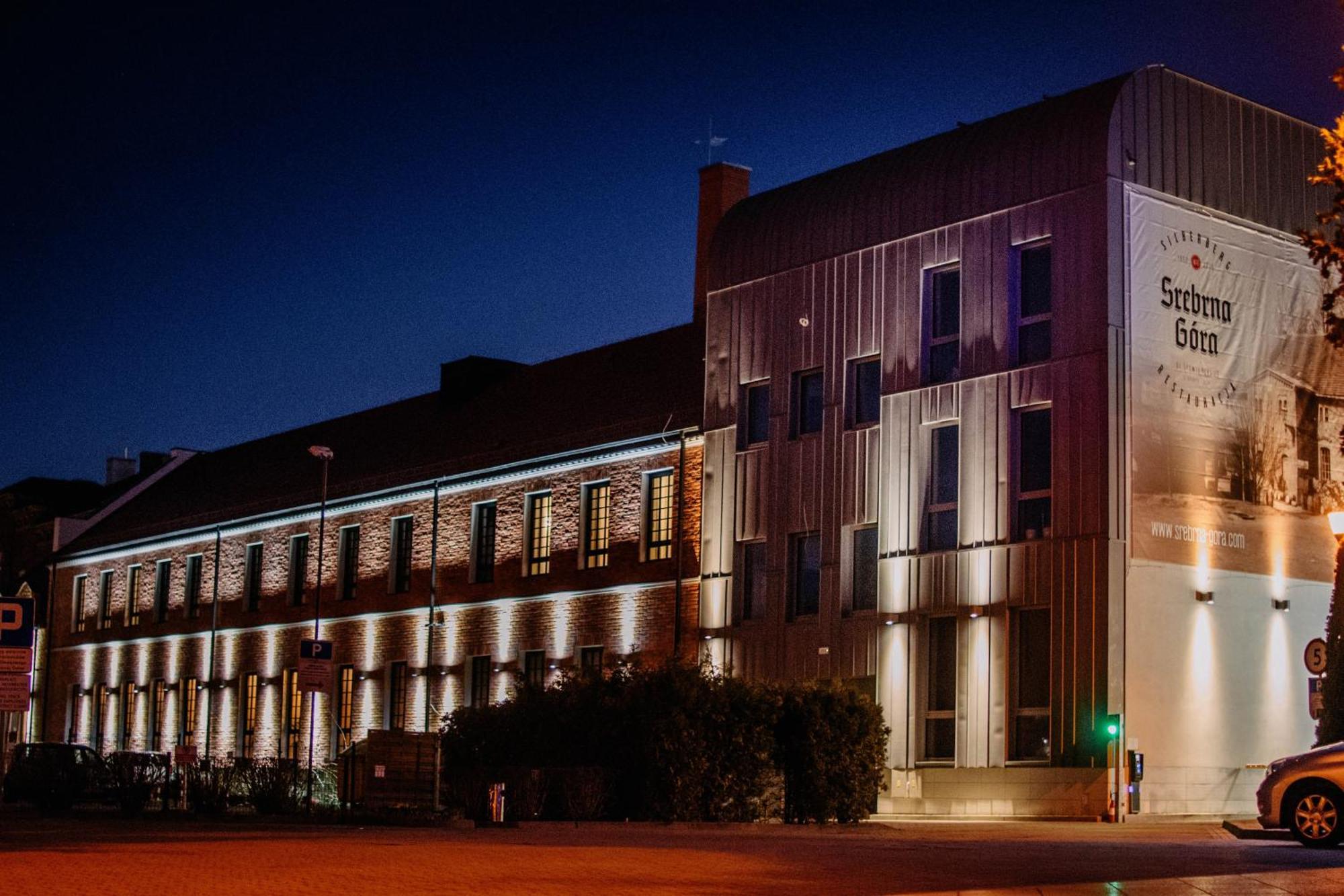 Ruben Hotel Zielona Gora Εξωτερικό φωτογραφία
